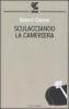 Sculacciando la cameriera