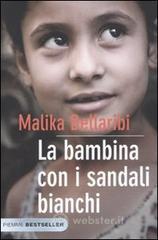La bambina con i sandali bianchi La bambina con i sandali bianchi