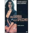 Una donna allo specchio
